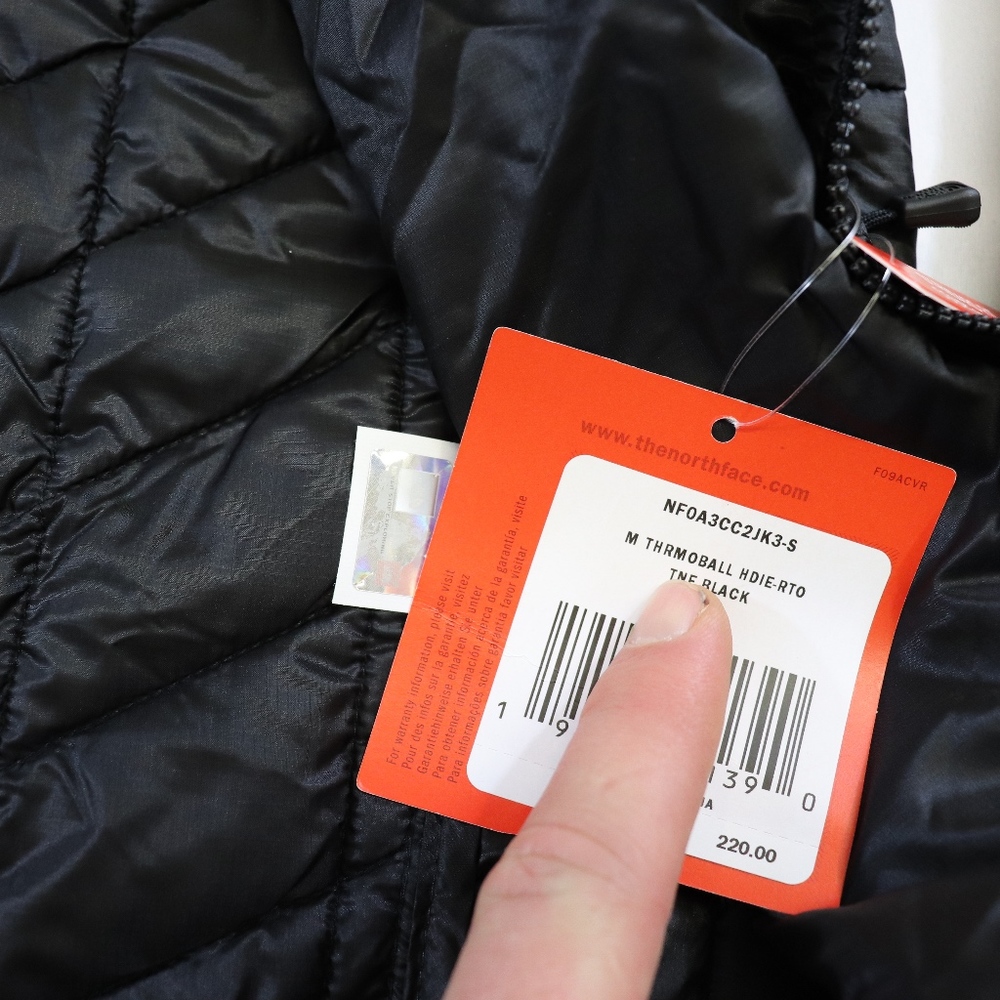 Thermoball Hooded Jacket, TNF Black, New Primaloft - Picture 6 of 7